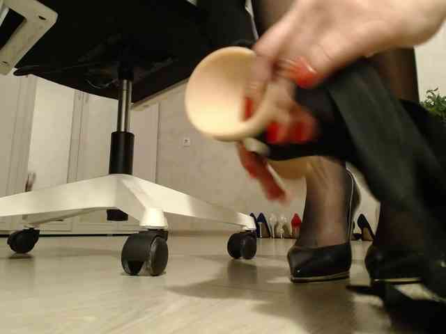 DominatriS webcam
