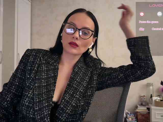 DominatriS webcam