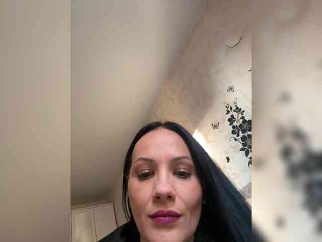 DominatriS webcam