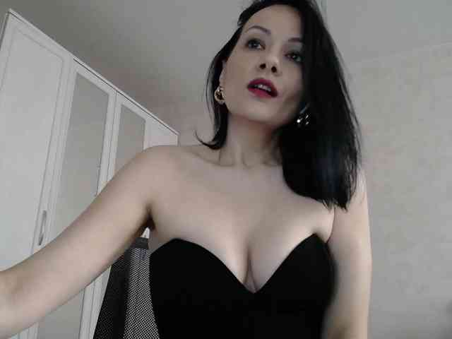 DominatriS webcam