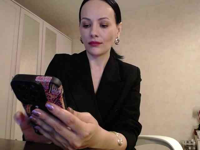 DominatriS webcam