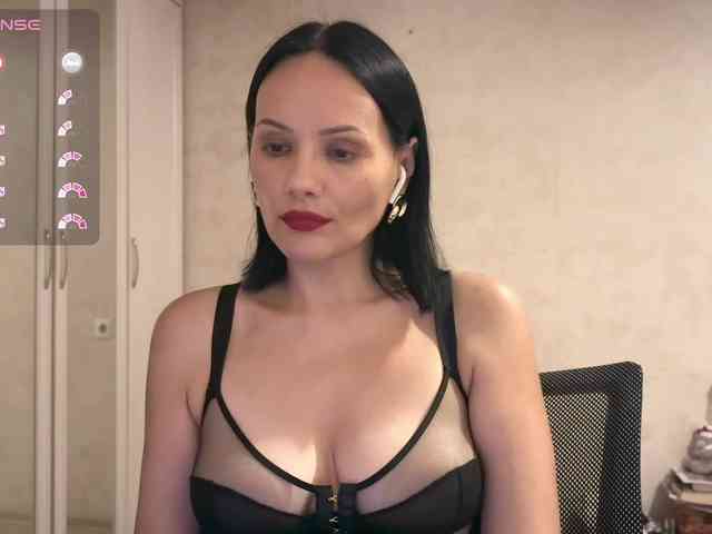 DominatriS webcam