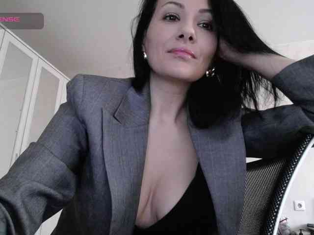 DominatriS webcam