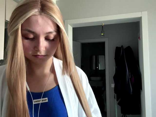 le modèle trislove est en webcam porno dans un show sur le site bongacams, il possède les tags suivants: White/Caucasian,Brunette,Trimmed