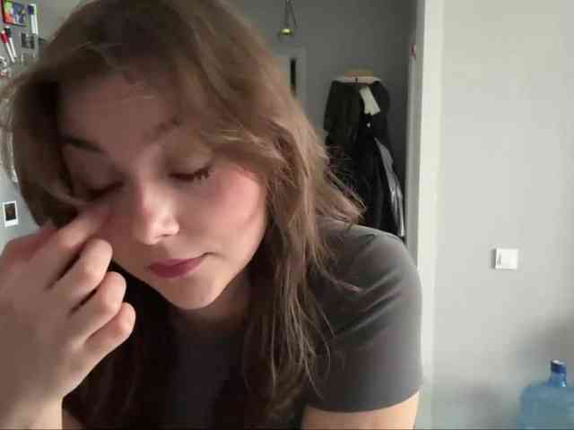 trislove webcam