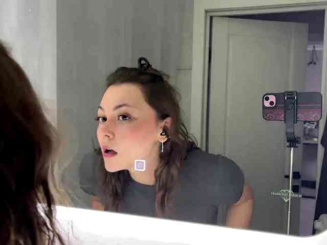 trislove webcam