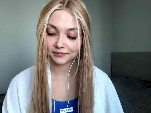 trislove webcam