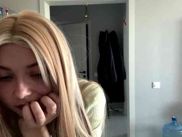 trislove webcam