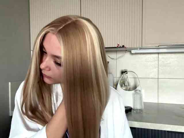 trislove webcam