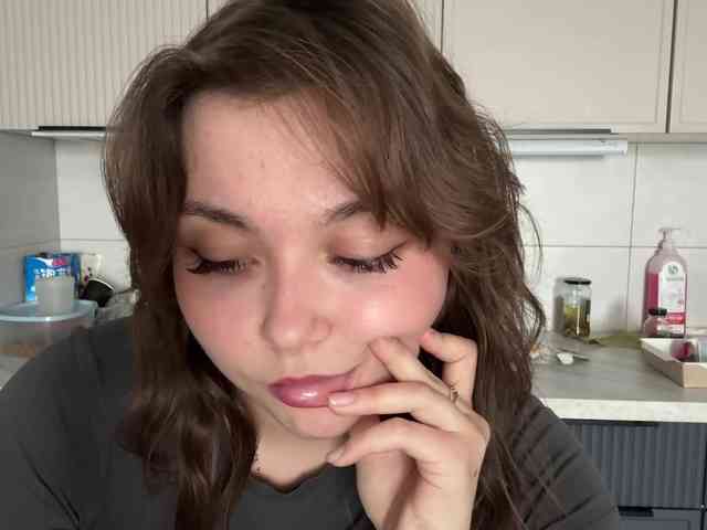 trislove webcam