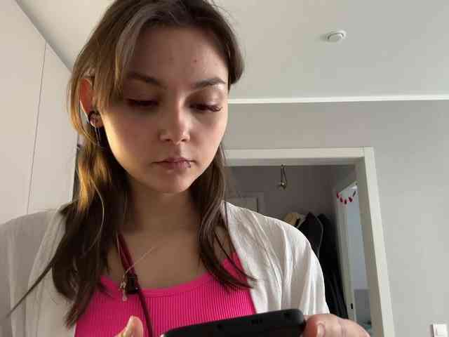 trislove webcam