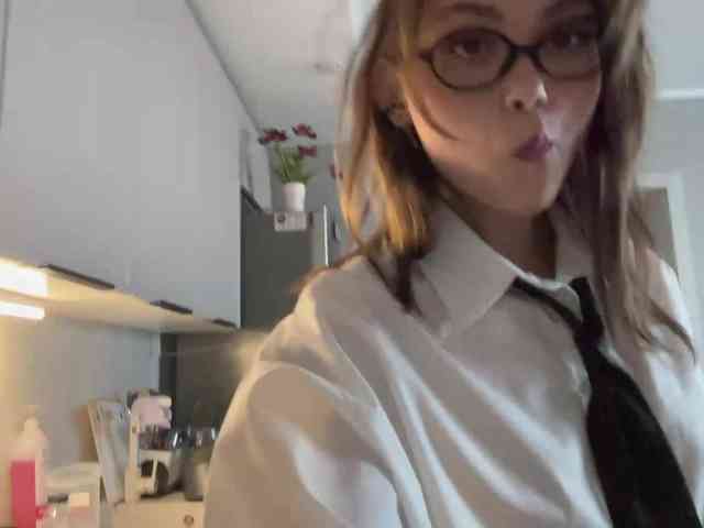 trislove webcam