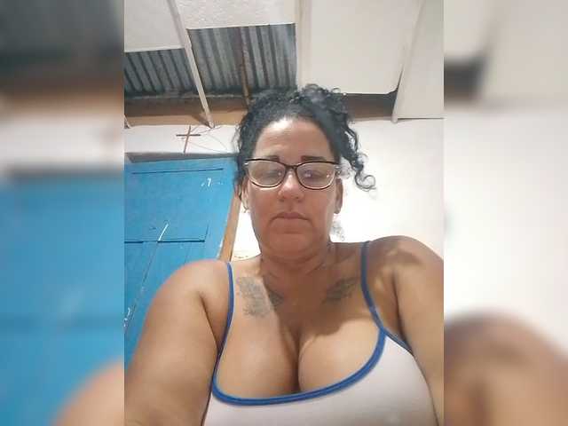 Alaya-hot1
