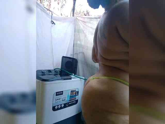 Alaya-hot1 webcam