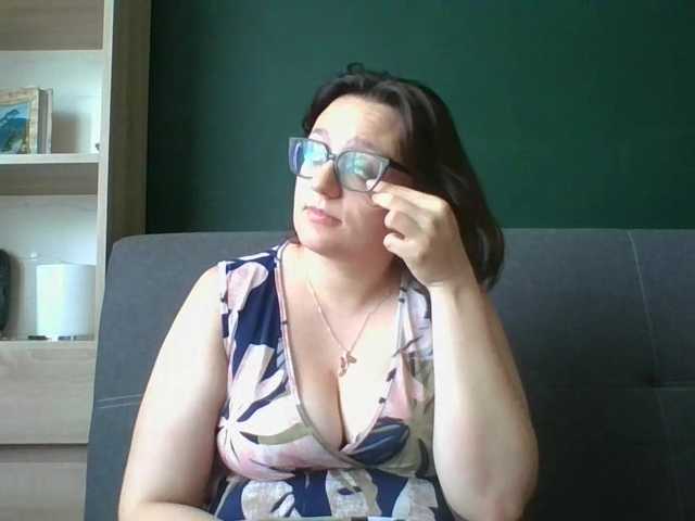 sensualParis live cam on BongaCams