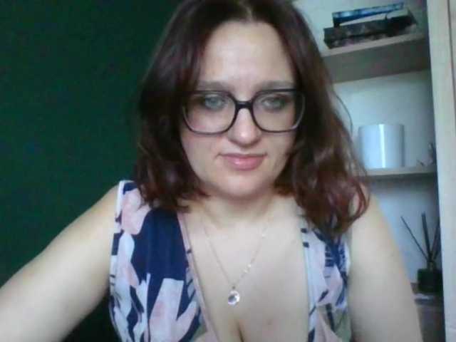 sensualParis live cam on BongaCams