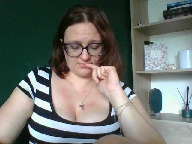 sensualParis live cam on BongaCams