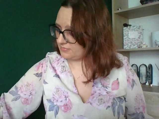 sensualParis live cam preview