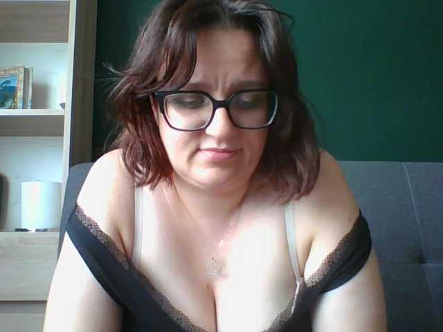 sensualParis live cam on BongaCams