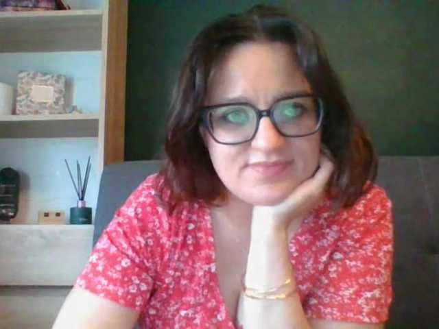 sensualParis live webcam show