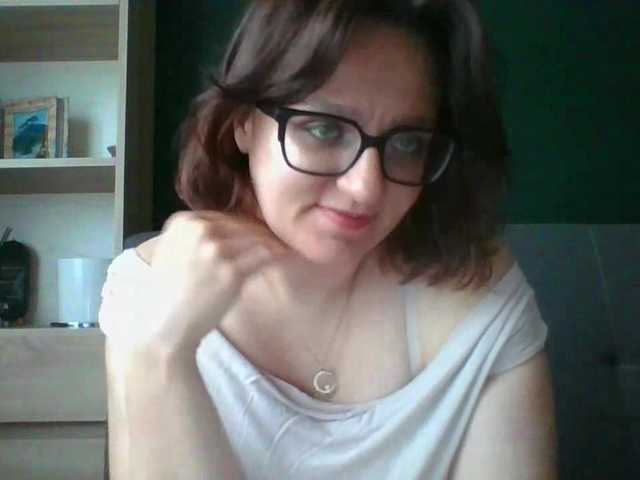 sensualParis live cam on BongaCams