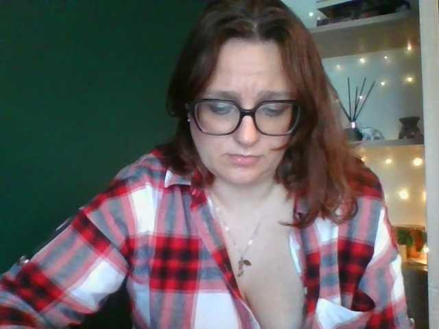 sensualParis live cam preview