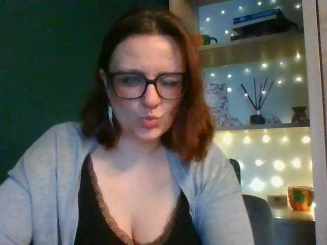 sensualParis live cam preview