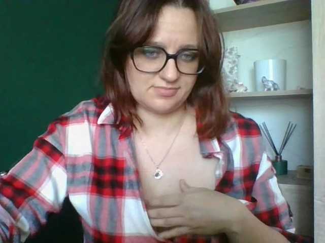 sensualParis live cam preview