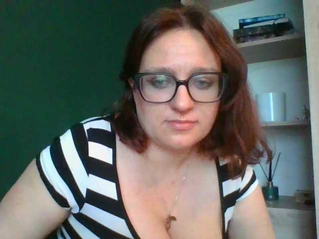 sensualParis live cam preview
