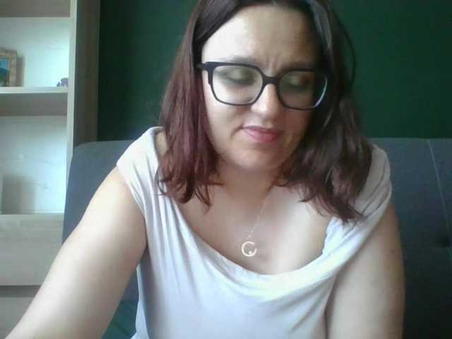 sensualParis live cam on BongaCams