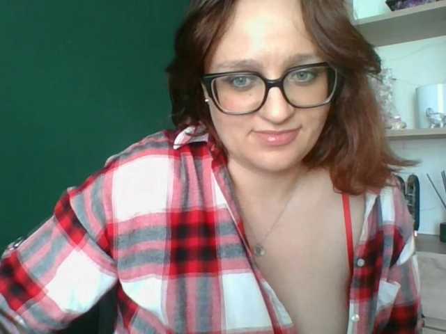 sensualParis live cam preview