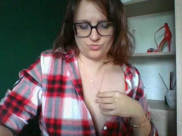 sensualParis live cam on BongaCams