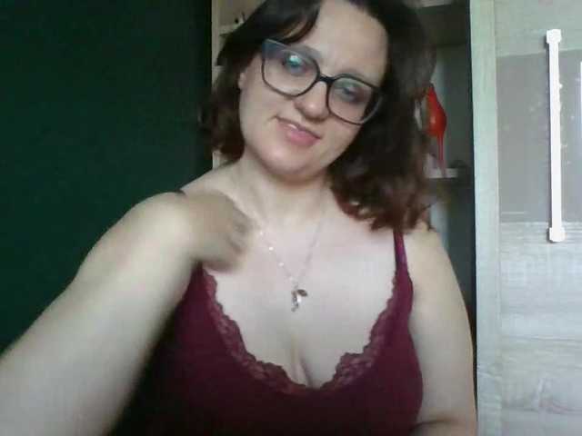 sensualParis live cam on BongaCams