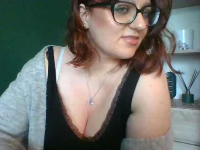 sensualParis live cam preview