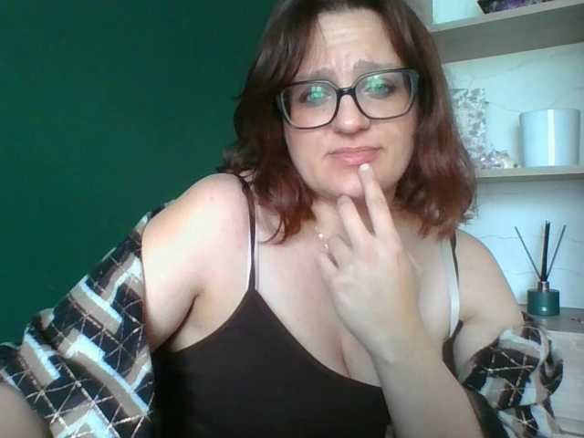sensualParis live cam preview