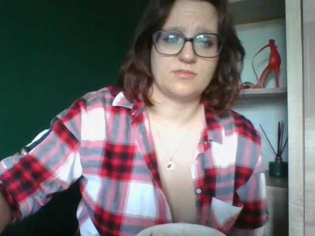 sensualParis live cam on BongaCams