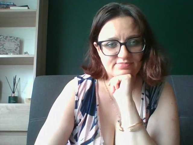 sensualParis live cam on BongaCams