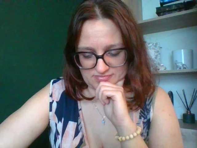 sensualParis live cam preview