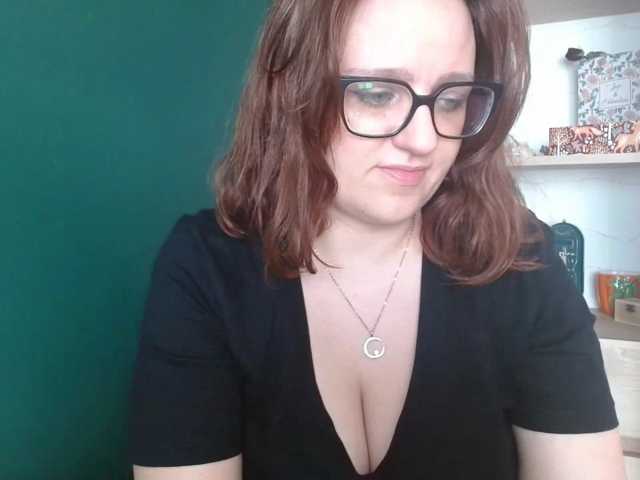 sensualParis live cam on BongaCams