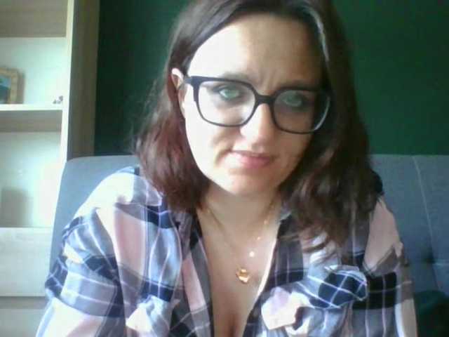 sensualParis live cam on BongaCams