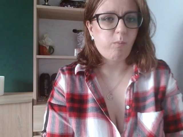 sensualParis live cam on BongaCams