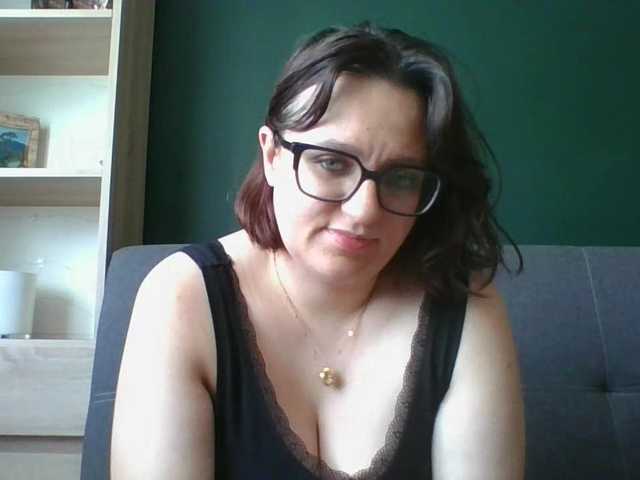 sensualParis live cam on BongaCams