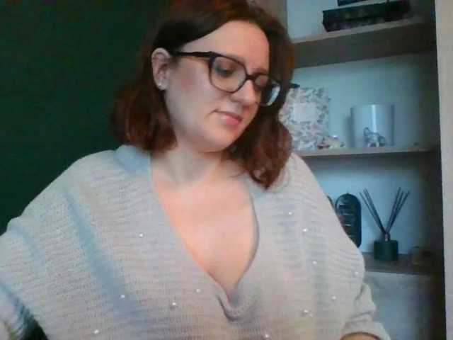 sensualParis live cam on BongaCams