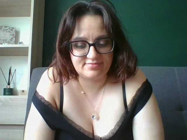 sensualParis live cam on BongaCams