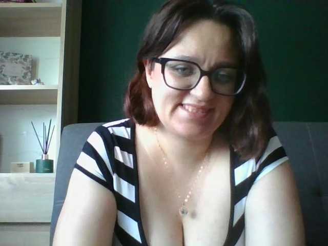 sensualParis live webcam show
