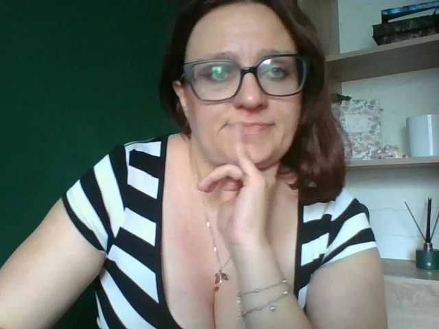 sensualParis live cam on BongaCams
