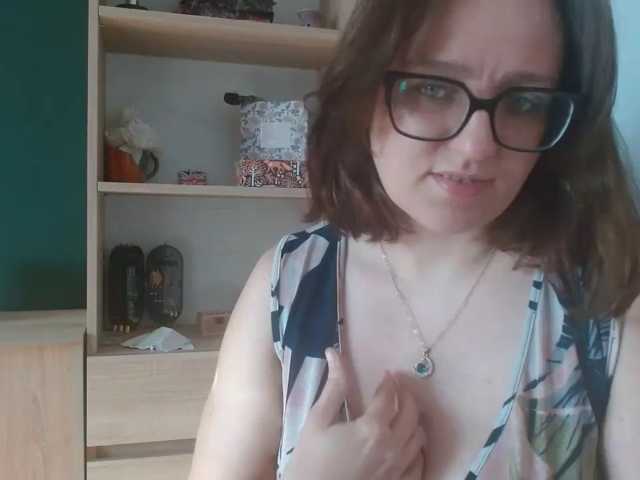 sensualParis live cam on BongaCams