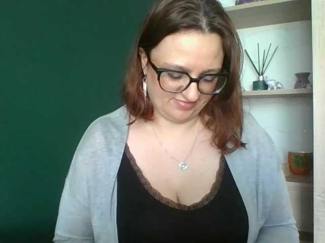 sensualParis live cam preview