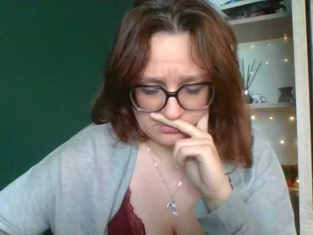 sensualParis live cam preview