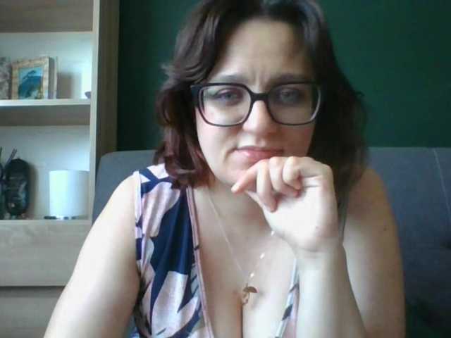 sensualParis live cam on BongaCams